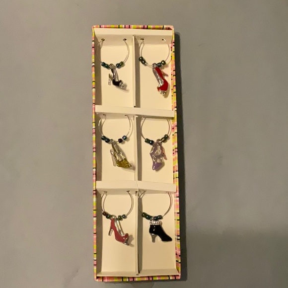 High Heel Wine Charms - Picture 1 of 4